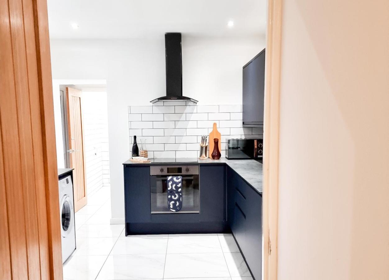 Spacious 3-Bed Near The City Centre Swansea Luaran gambar