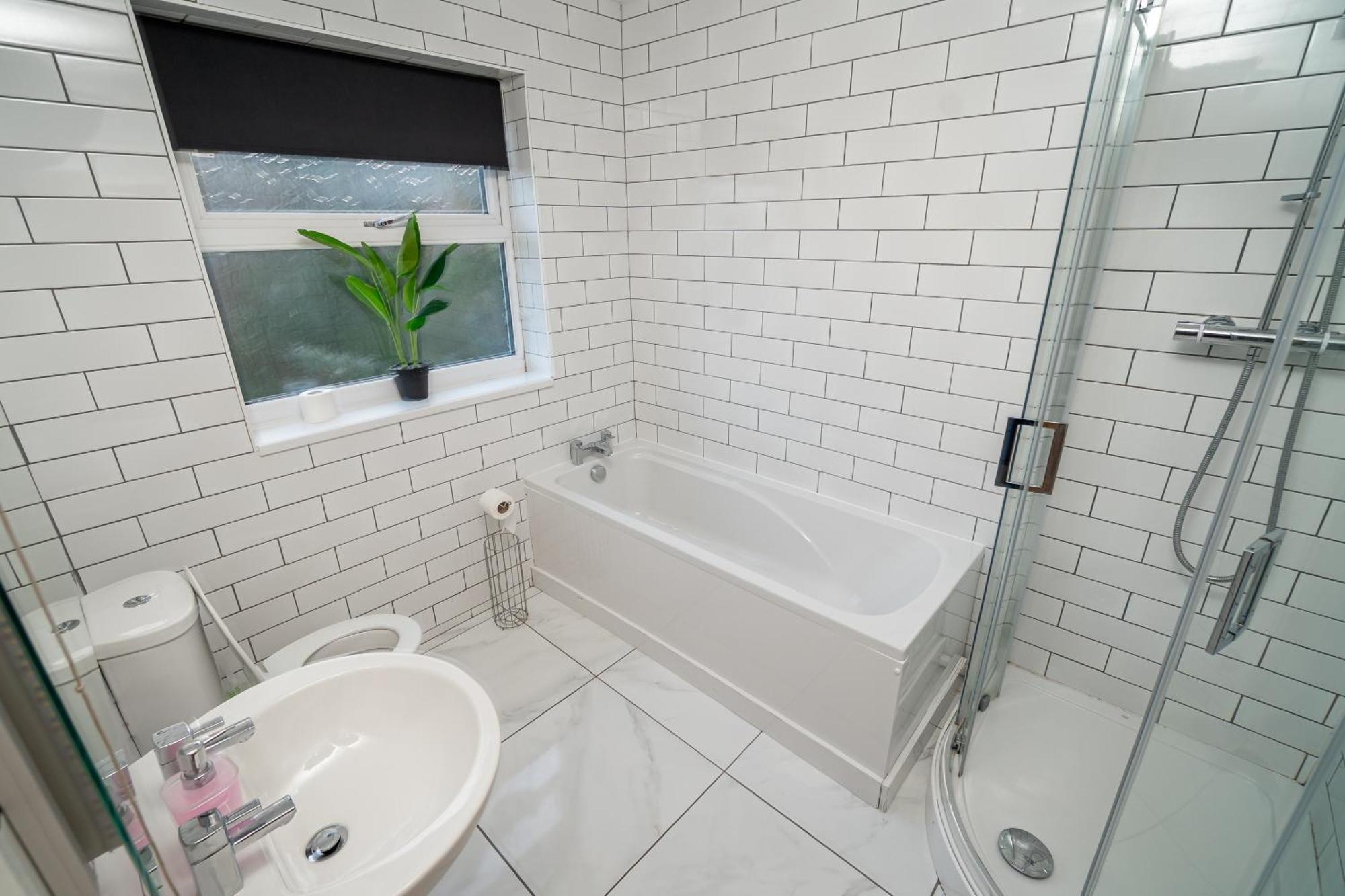 Spacious 3-Bed Near The City Centre Swansea Luaran gambar