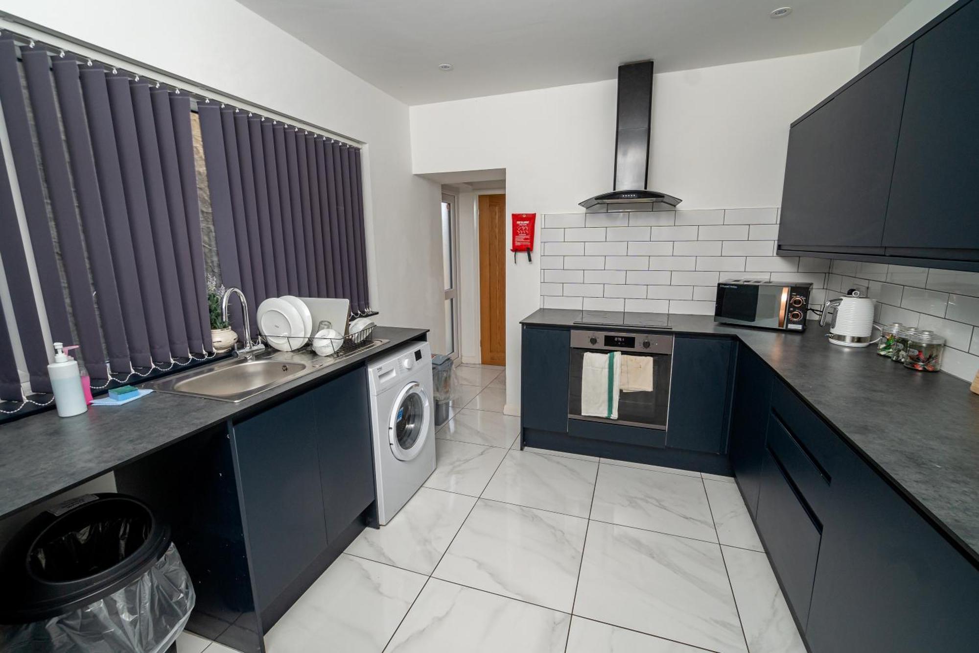 Spacious 3-Bed Near The City Centre Swansea Luaran gambar
